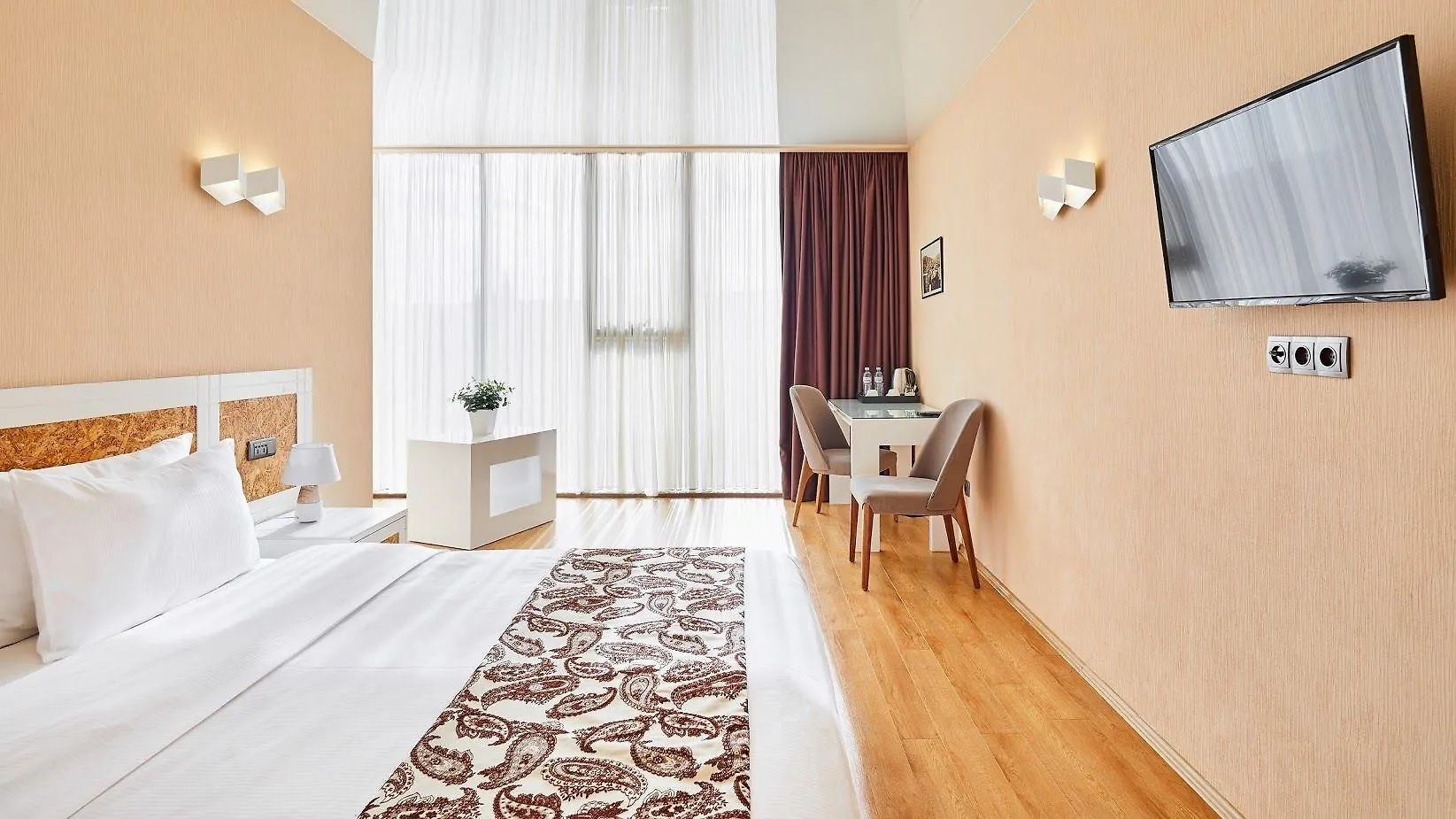 ****  Iveria Inn Hotel Тбилиси Грузия