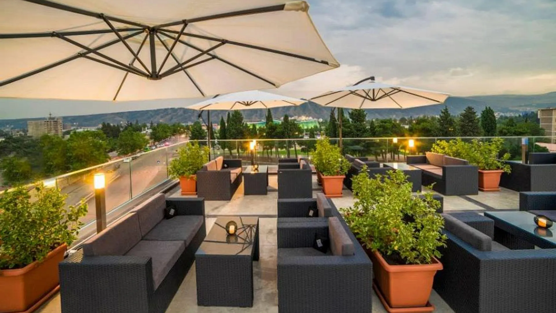 Iveria Inn Hotel Tbilisi